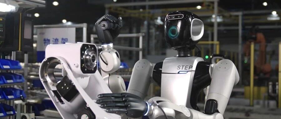 具身智能“进厂打工”过时了?上海首发“厂一代”人形机器人,能靠下意识干活