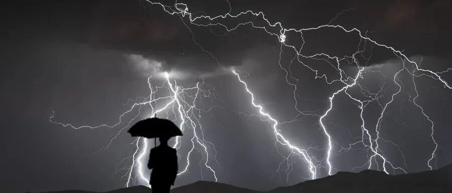 光伏寒冬依然冰冷刺骨：9大龙头2025年合计最高亏损500亿