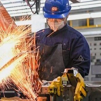 制造业智能化转型加快,重点行业存结构差异